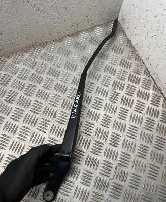 Volkswagen Sharan Front wiper blade arm 7m1955409