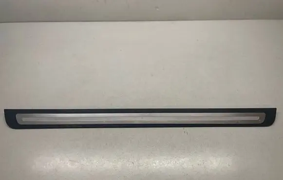 Audi A5 Sportback 8TA Front sill trim cover 8T0853374