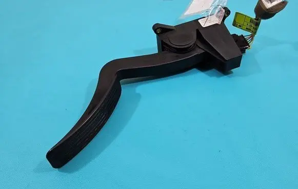 SsangYong Rexton I Accelerator throttle pedal 20550-21000 IMPRK1474644