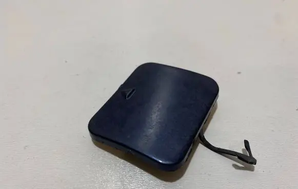 BMW 5 E39 Front tow hook cap/cover PD2876