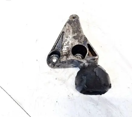 Audi A4 S4 B7 8E 8H Engine mounting bracket 8e0199343