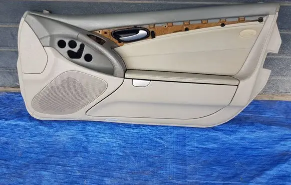 Mercedes-Benz SL R230 Sliding door card 2307204070FFR A2307204070