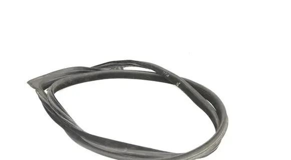 Audi A5 8T 8F Rubber seal front coupe door 7221325