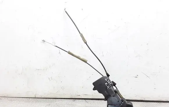 Mazda 2 Rear door lock