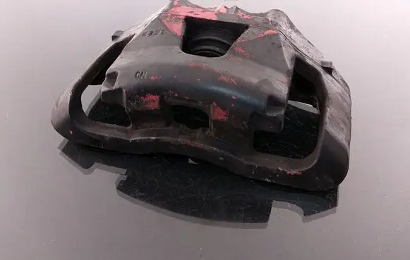 Volvo V50 Front brake caliper