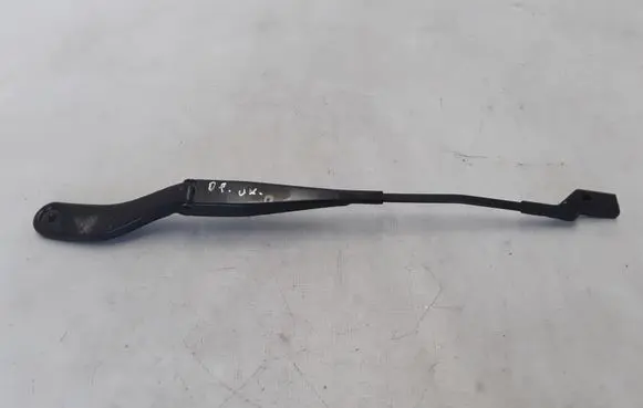 Volvo C70 Front wiper blade arm 31253998