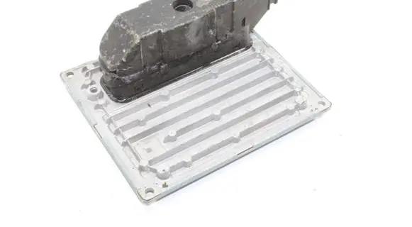 Ford Ka Engine control unit/module 6S5112A650BB