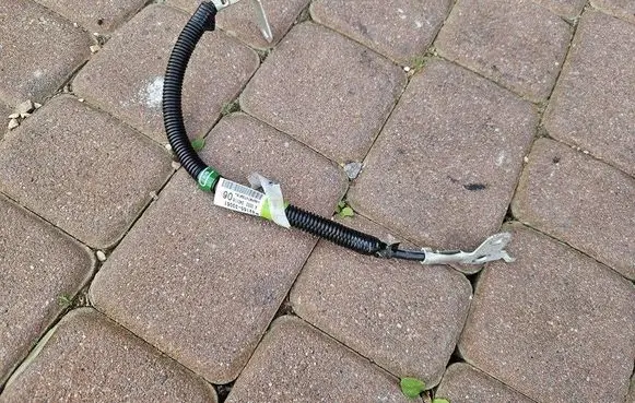 Toyota Camry VIII XV70 Negative earth cable (battery) 82165-33061-