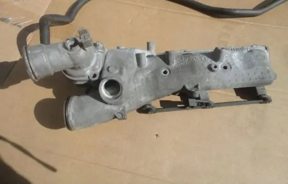 Mercedes-Benz GL X164 Intake manifold