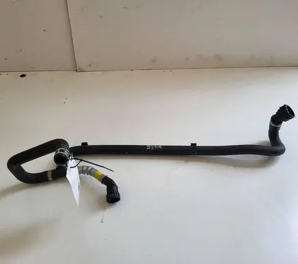 Volvo V60 Engine coolant pipe/hose 31319852