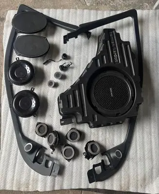 Jeep Grand Cherokee (WK) Audio system kit 5035130AC