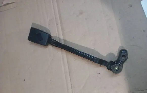 Audi A6 S6 C5 4B Front seatbelt buckle 4b0857755j
