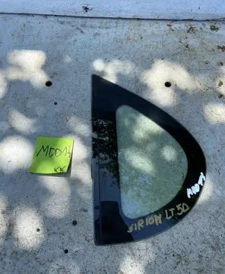 Daihatsu Sirion Rear door window glass 43R00122 M213SAS22 43R00720