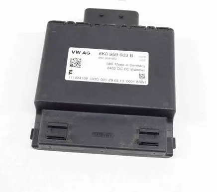 Audi A5 8T 8F Voltage converter/converter module 8K0959663 8K0959663B