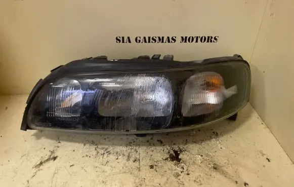 Volvo S60 Headlight/headlamp