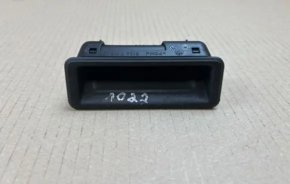 BMW X5 E70 Tailgate/trunk/boot exterior handle 7118158