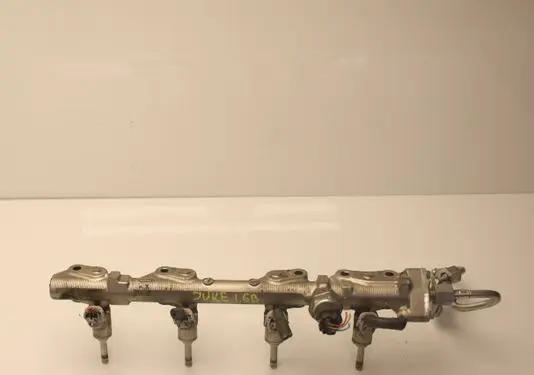 Nissan Juke I F15 Fuel main line pipe