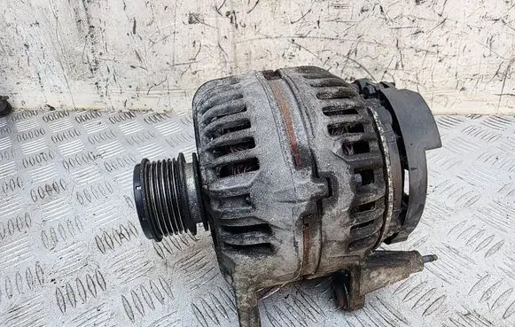 Audi A1 Generator/alternator 03L903023 0124525187