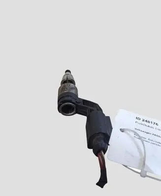 Volkswagen PASSAT B6 Fuel injector 03C906036J 4D0971992