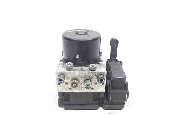 Volvo S60 ABS Pump 31273882 P31273882 AG9N2C405AB