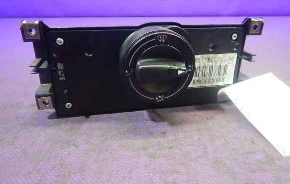Interior fan control switch