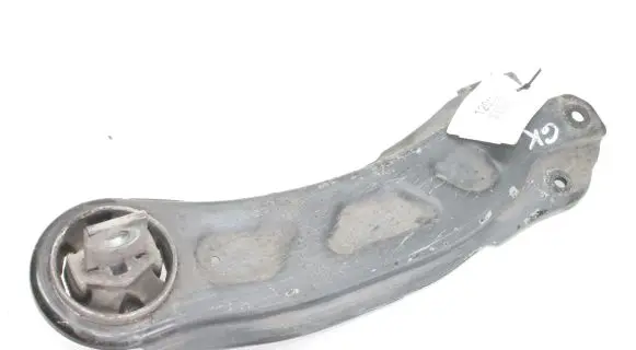 Infiniti Q30 Rear upper control arm/wishbone