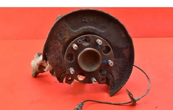 Honda Civic Front wheel hub spindle knuckle