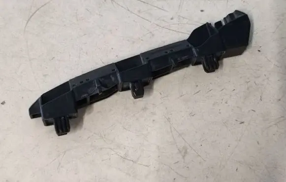 Subaru XV Fender mounting bracket