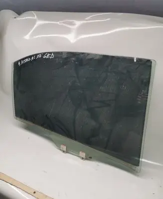 Honda Accord Rear door window glass