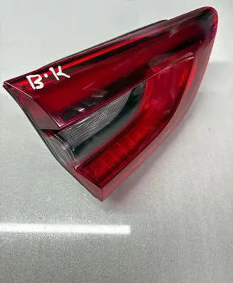 Opel Insignia B Tailgate rear/tail lights 39107532