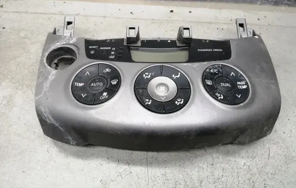 Toyota RAV 4 (XA30) Climate control unit 4559442060 5590042250