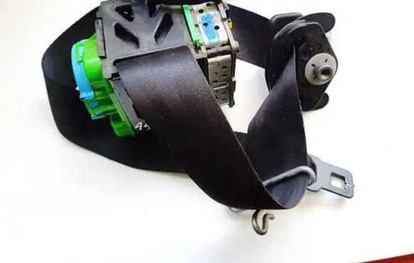 Citroen C4 I Picasso Front seatbelt a045014 965464377
