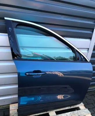 Ford Kuga III Front door