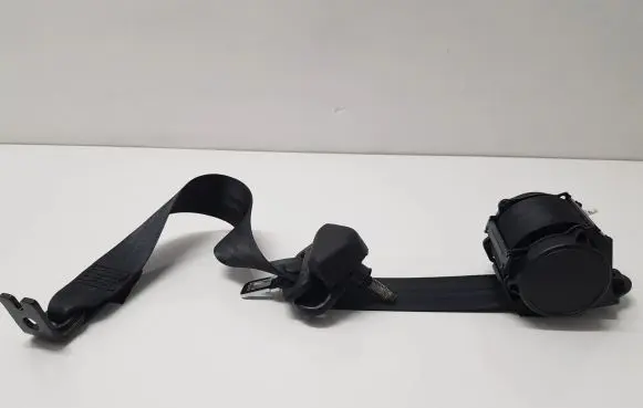Ford Turneo Courier Rear seatbelt ET76A611B69AD
