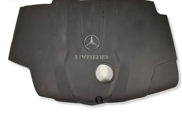Mercedes-Benz C W205 Engine cover (trim) A6510108512