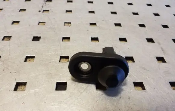 Toyota Auris E180 Rear door sensor 