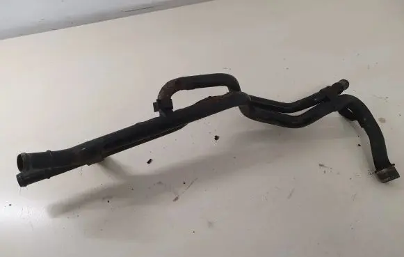 Volkswagen Multivan T5 Engine coolant pipe/hose