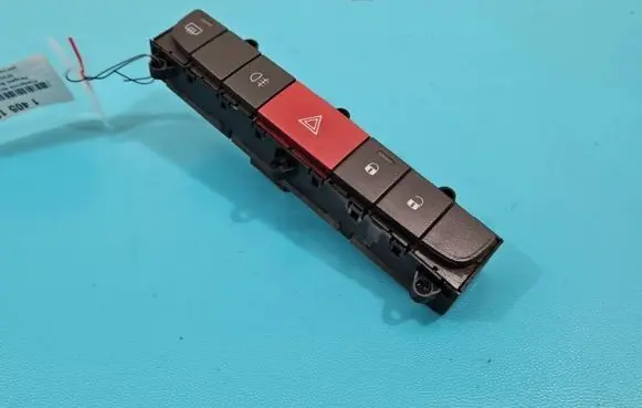 Peugeot Boxer Hazard light switch 7354213590 IMPRK1405138