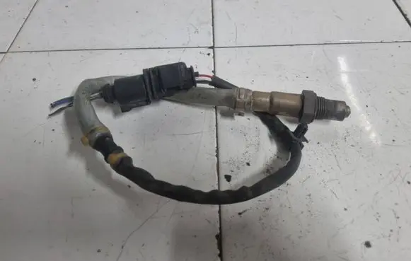 Skoda Octavia Mk2 (1Z) Lambda probe sensor 06F906262AC 0258017014