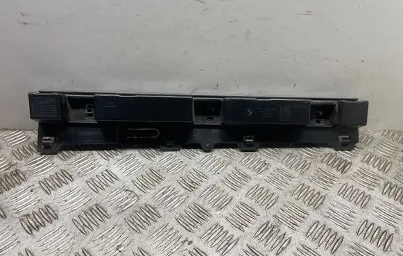 BMW 4 F36 Gran coupe Sill supporting ledge 7320206