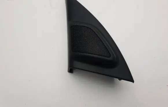 Volvo XC70 Front door speaker 30781065 M5XUG 07W11