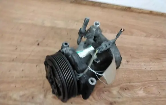 Ford Fusion Air conditioning (A/C) compressor (pump) 2S6119D629A