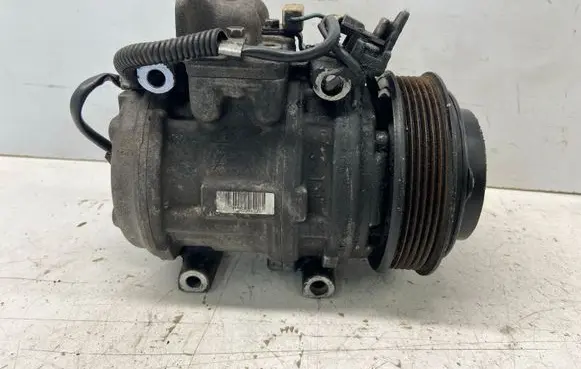 Mercedes-Benz S W126 Air suspension compressor A0002340611 0002340611 A0002301111