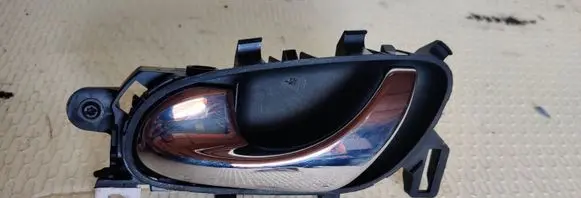 Renault Kadjar Front door interior handle 806714EA