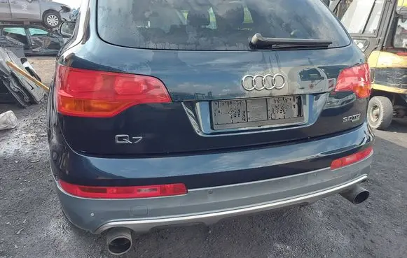 Audi Q7 4L Tailgate/trunk/boot lid 
