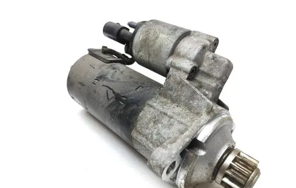 Audi Q3 8U Starter motor 02E911024C 13112015 0001153005