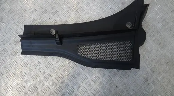 Skoda Enyaq iV Wiper trim 5LA819415