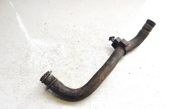 Honda CR-V Engine coolant pipe/hose