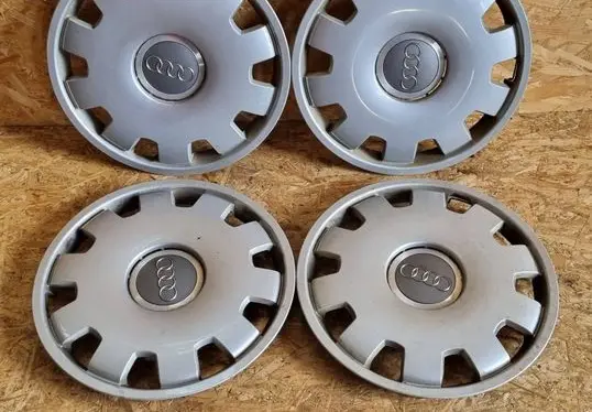 Audi A4 S4 B7 8E 8H R16 wheel hub/cap/trim 4B0601147D