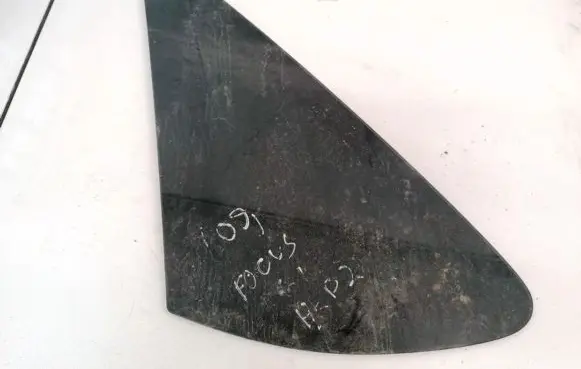 Ford Focus Rear side window